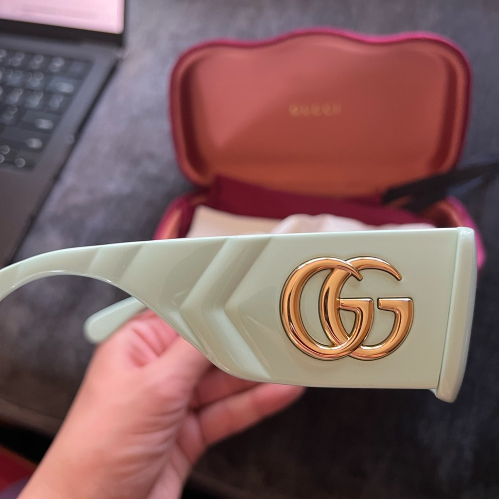 Gucci Mint Green Rectangular Sunglasses With Gold… - image 3